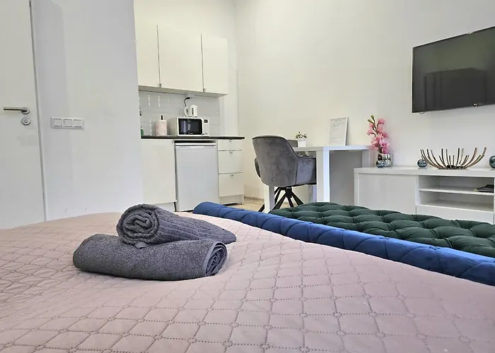 Designer Downtown Gem